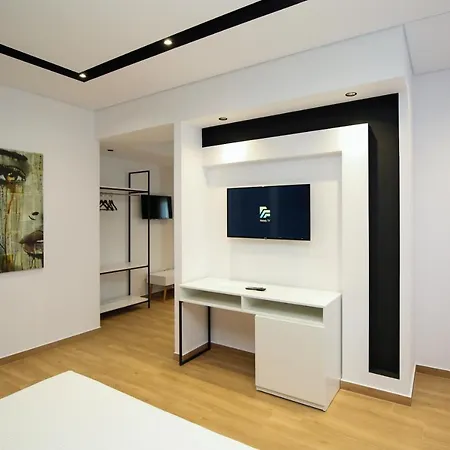 Valoma Terrace 4*